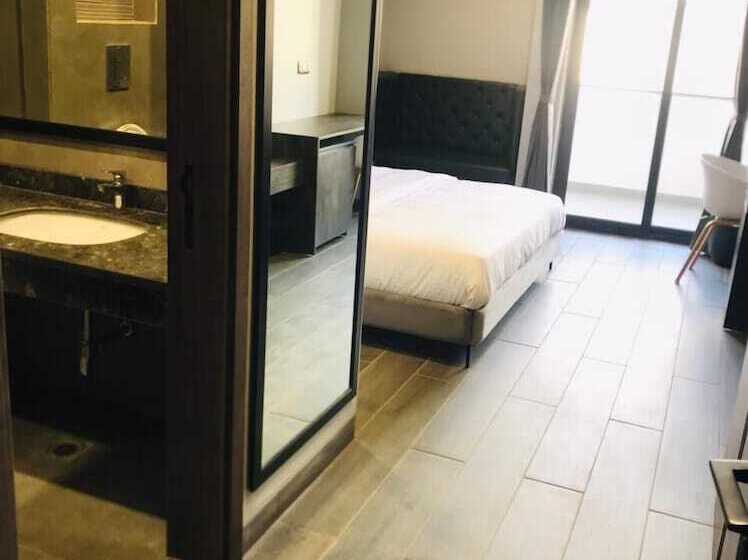 בית מלון כפרי Mod Avenue