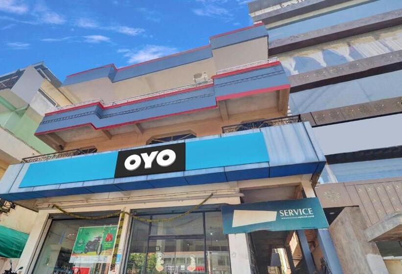 Hotel Oyo Flagship 81135  R Square Inn