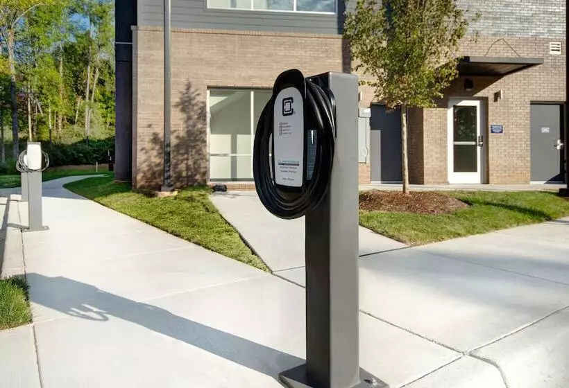 ホテル Tru By Hilton Wake Forest Raleigh North