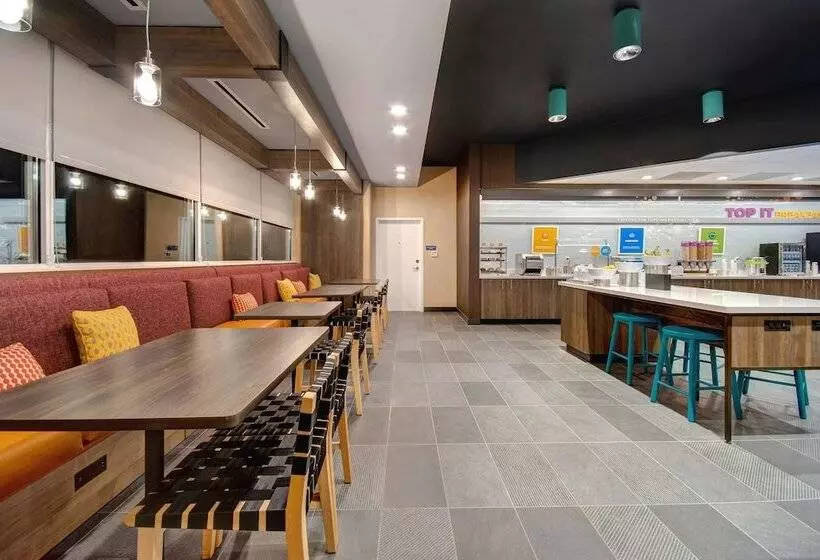 ホテル Tru By Hilton Wake Forest Raleigh North