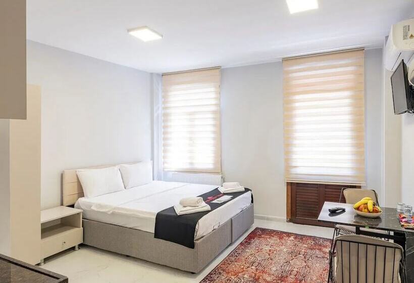 The Red Tent Suite 23