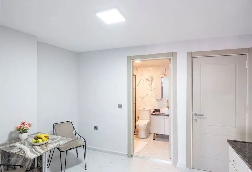 The Red Tent Suite 23