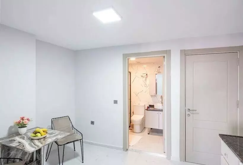 The Red Tent Suite 23