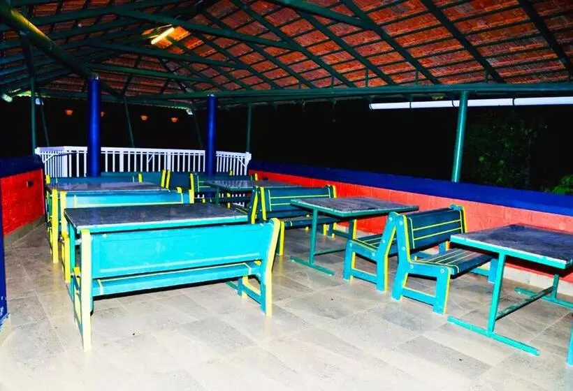 ホテル Agastya Lake View Coorg Homestay