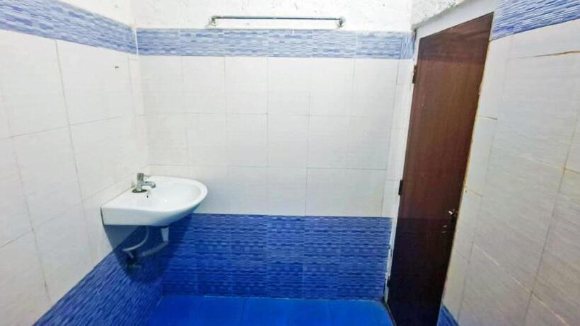 בית מלון כפרי Agastya Lake View Coorg Homestay