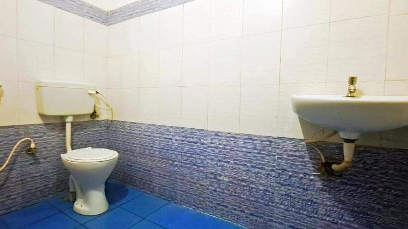 בית מלון כפרי Agastya Lake View Coorg Homestay