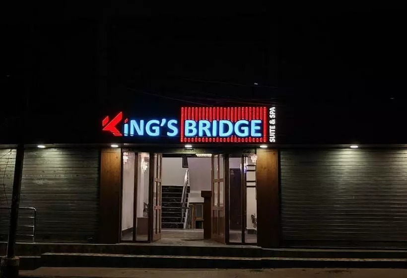 ホテル King S Bridge Suites & Spa