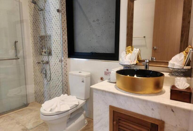 Alaita Boutique Phuket