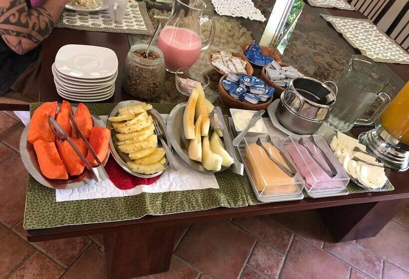 Bed and Breakfast Kronemhouse Pousada