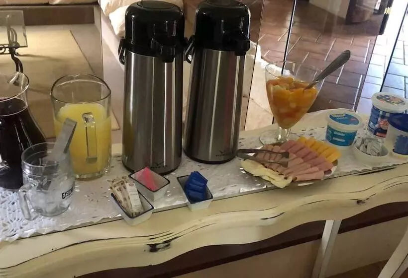 Aamiaismajoitus (B&B) Kronemhouse Pousada