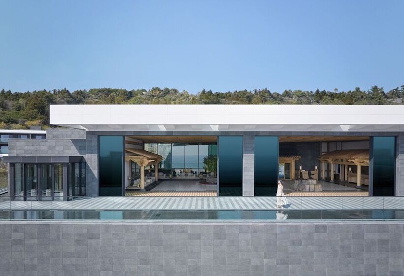 בית מלון כפרי Jw Marriott Jeju Resort & Spa
