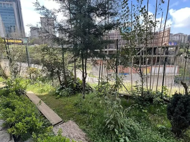 ホテル Near Suites