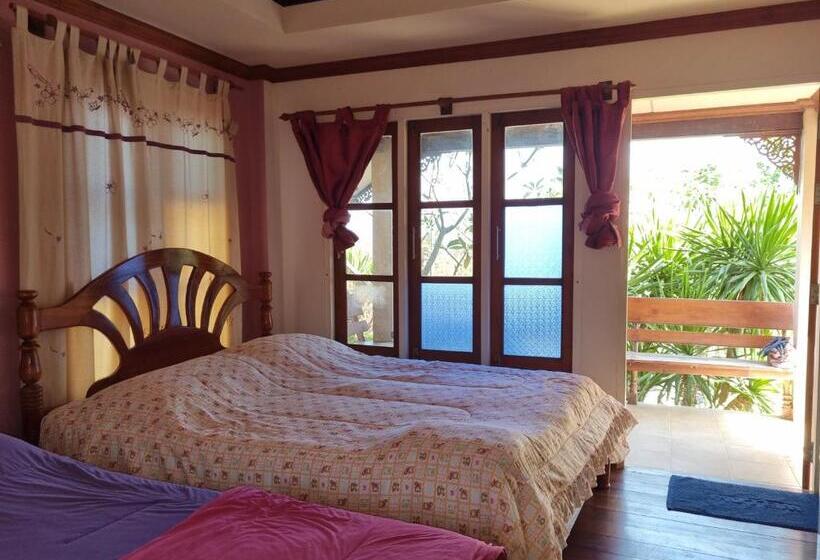 Pensió Hello Sichang Bungalow