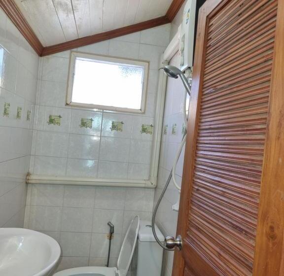 Pensió Hello Sichang Bungalow