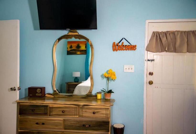 پانسیون Villa Havana Negril