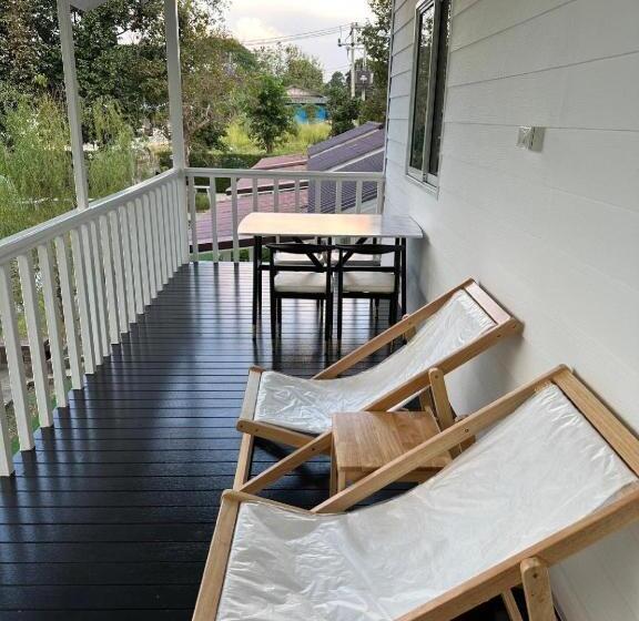 Курорт อาลาแคมป์