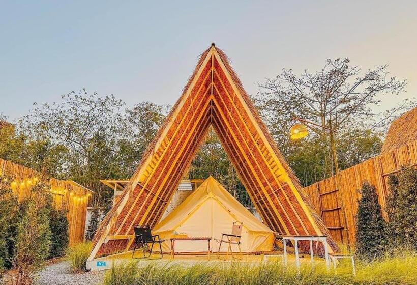 Курорт อาลาแคมป์