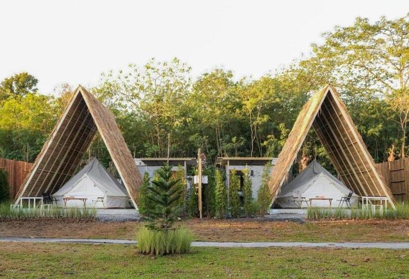 Курорт อาลาแคมป์