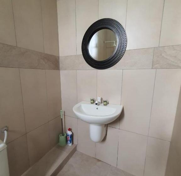 Hospedaria Spacious Holiday Let Wi Fi & Private Amenities Oyibi