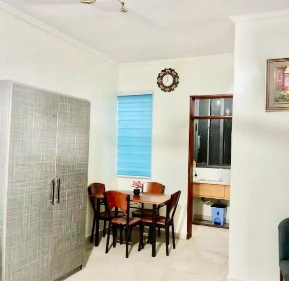 Retkeilymaja Spacious Holiday Let Wi Fi & Private Amenities Oyibi