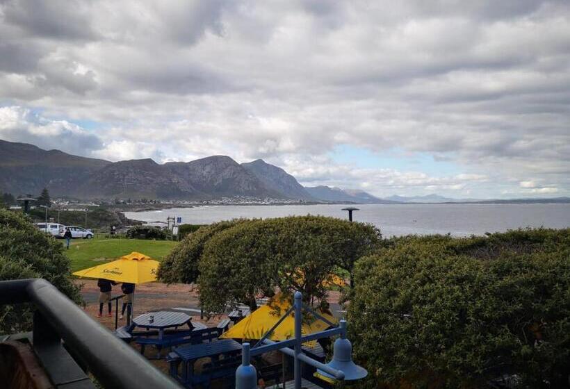 مبيت وإفطار Die Huise By Die See