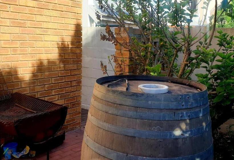 مبيت وإفطار Die Huise By Die See