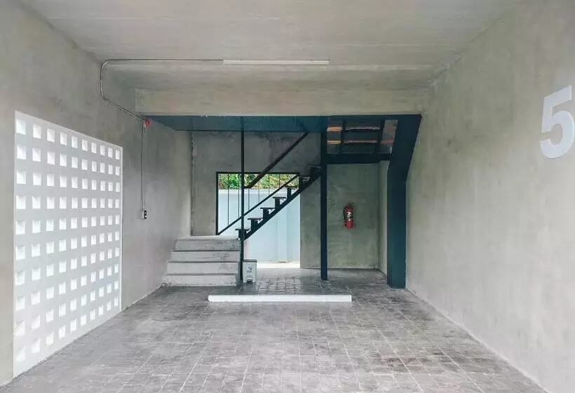 Cicada Hotel Kanchanaburi