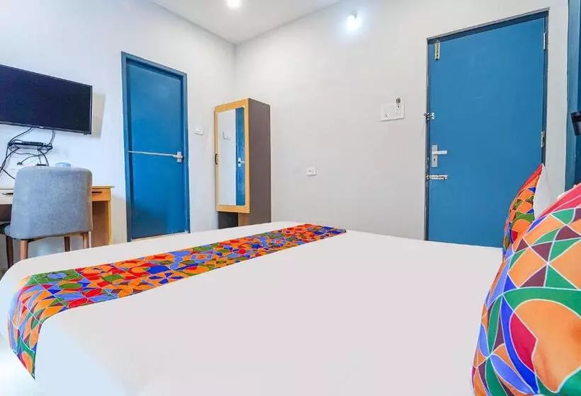 Hotelli Fabexpress Silver Palace