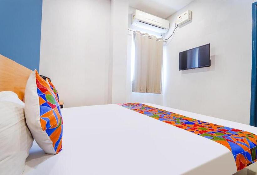 בית מלון כפרי Fabexpress Silver Palace