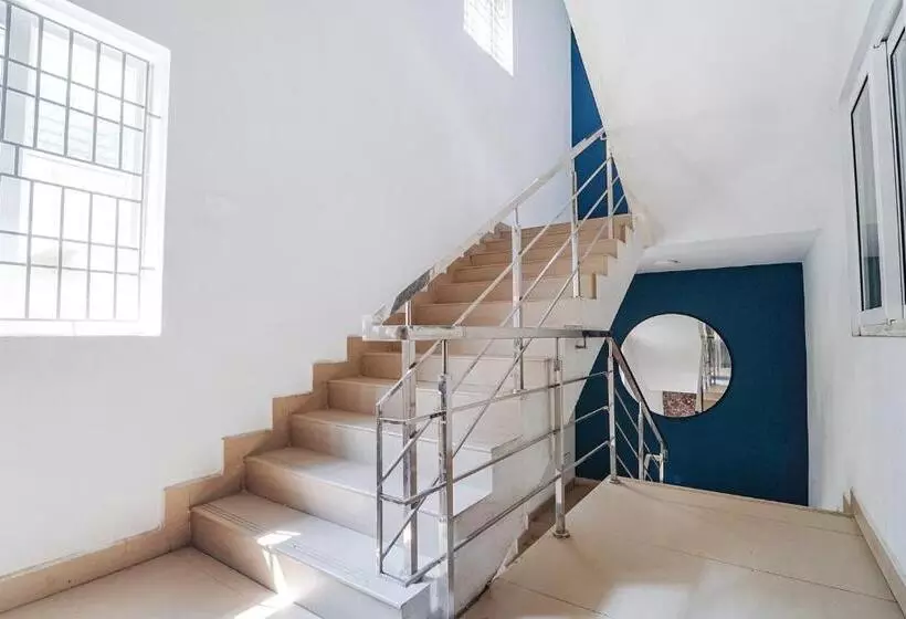 Hotelli Fabexpress Silver Palace