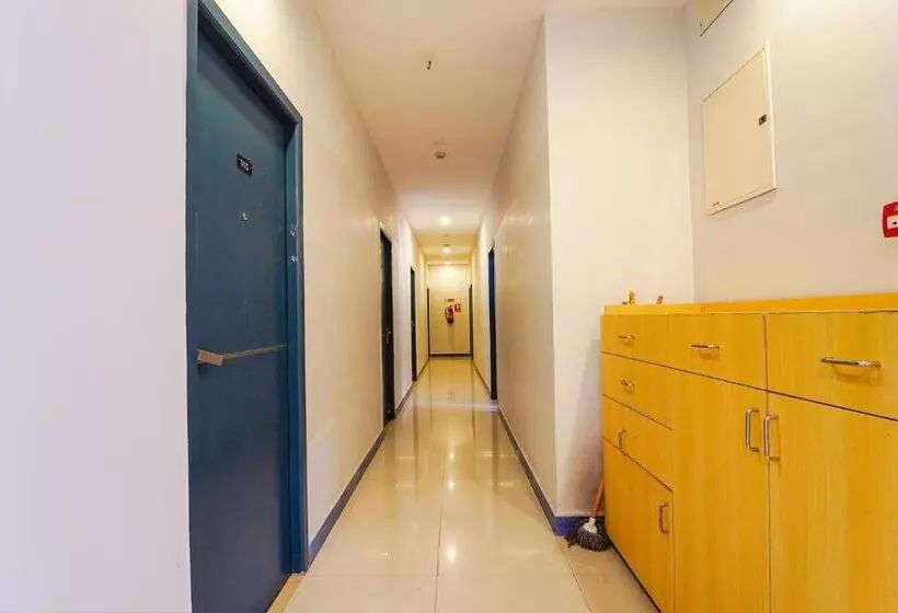 Hotelli Fabexpress Silver Palace