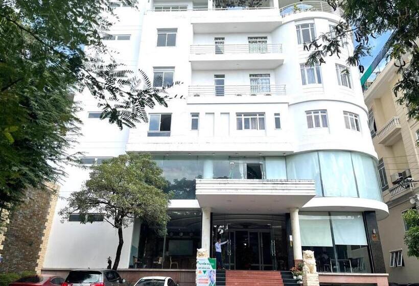 Hotelli Eden Quy Nhon