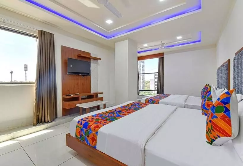 هتل Fab Prime Residency