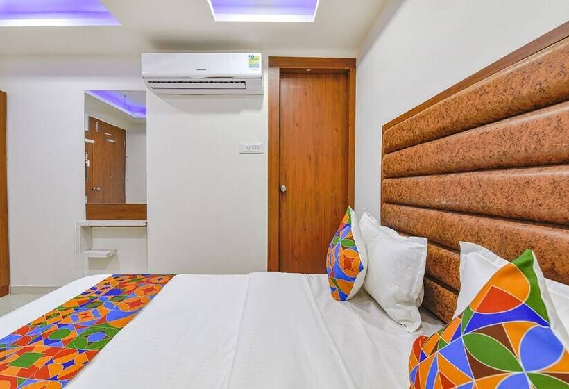 Hotel Fab Prime Residency