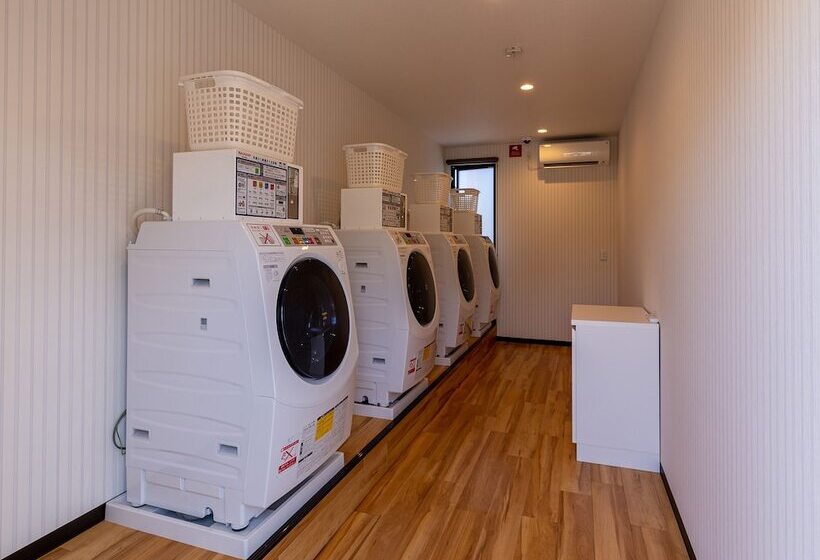 בית מלון כפרי R9 The Yard Iizuka