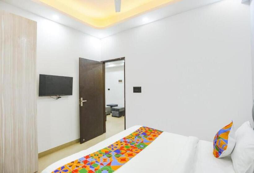 Hotel The Rasa Vasundhara