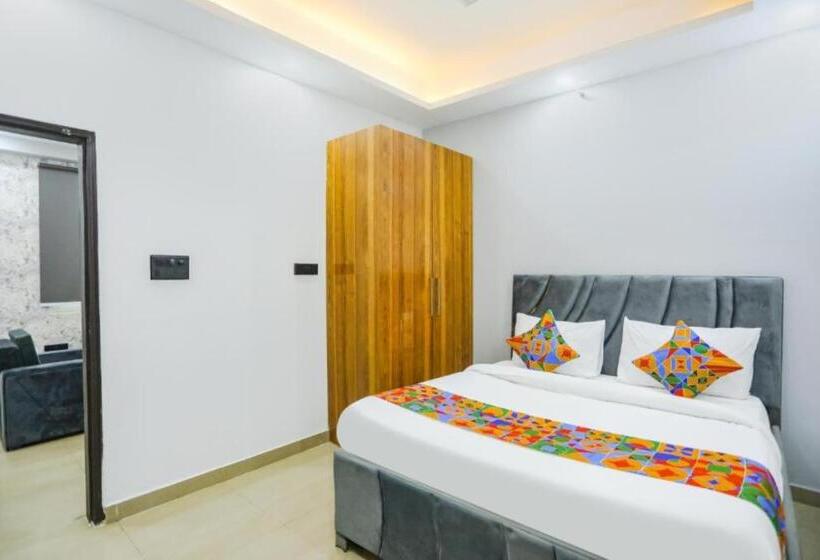 Hotel The Rasa Vasundhara