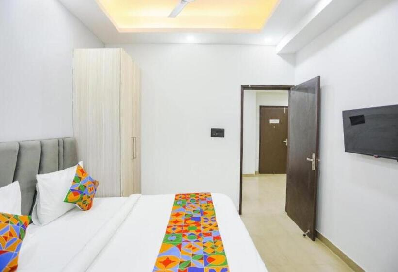 Hotel The Rasa Vasundhara