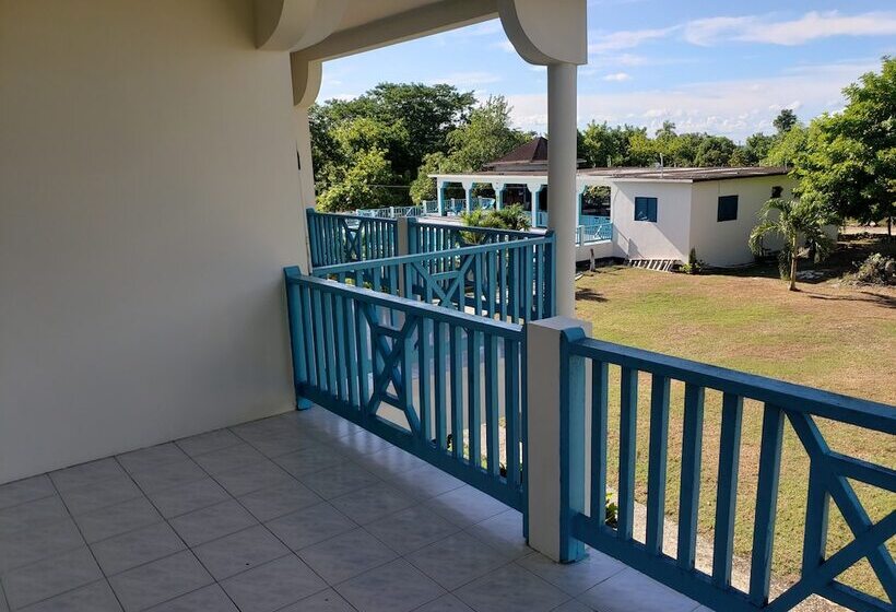 پانسیون The Resort At Westmoreland