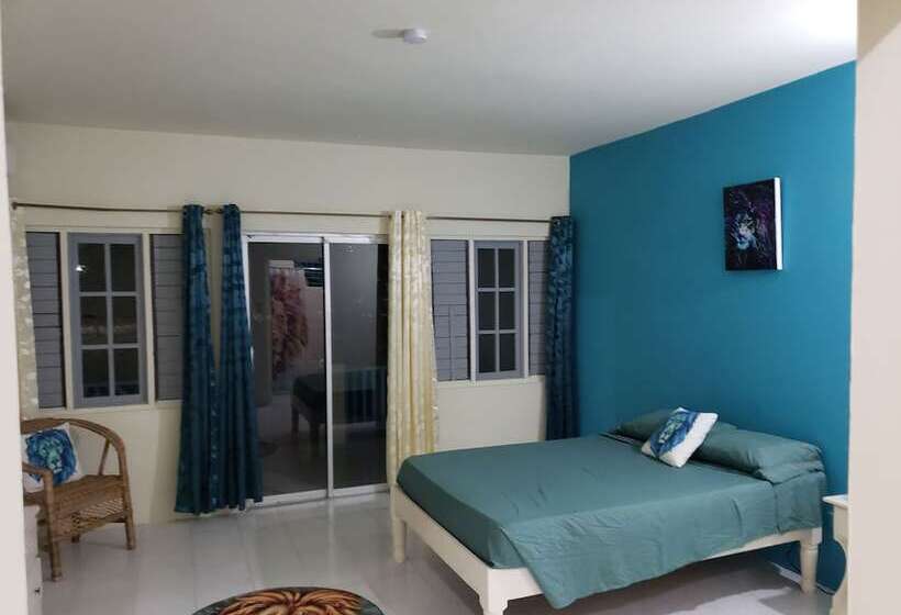 پانسیون The Resort At Westmoreland