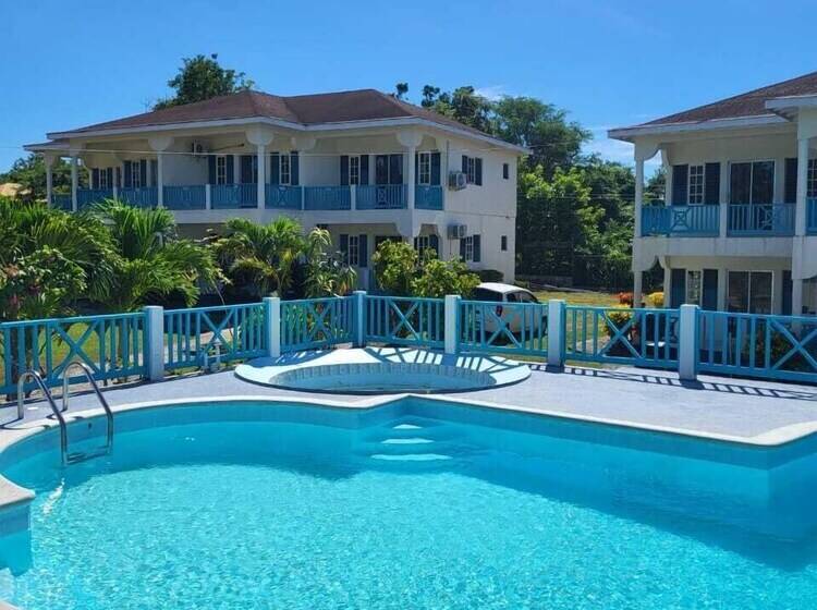 پانسیون The Resort At Westmoreland