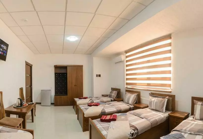 Hostel Shodlik