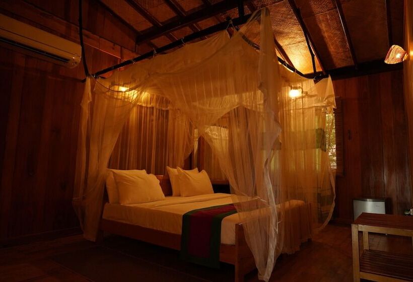 호텔 Lake Resort Bolgoda