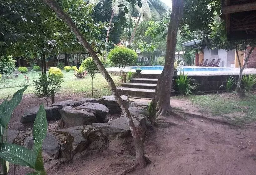 ホテル Lake Resort Bolgoda