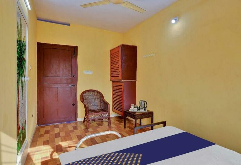 בית מלון כפרי Spot On 81052 The Lake Inn