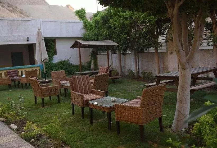 هتل Villa Khufu Pyramids