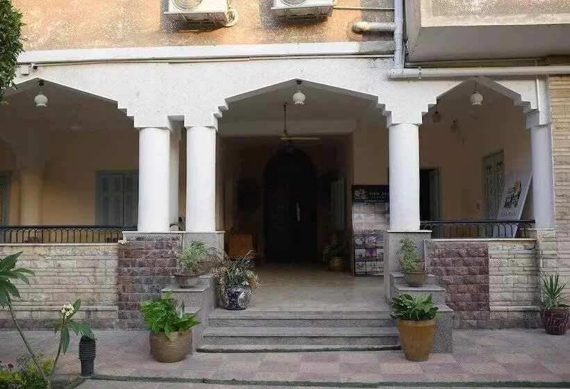 هتل Villa Khufu Pyramids