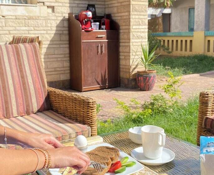 هتل Villa Khufu Pyramids