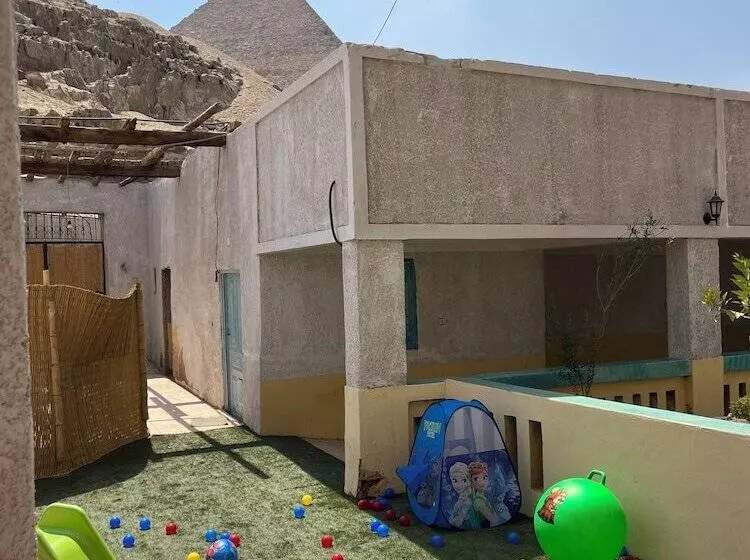 هتل Villa Khufu Pyramids