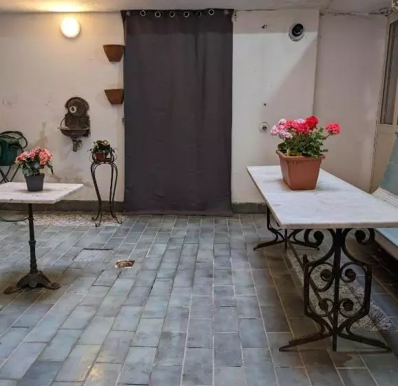 پانسیون Casa Montana Rooms